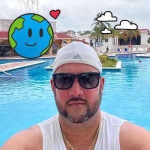 Meet your Posher, Raul